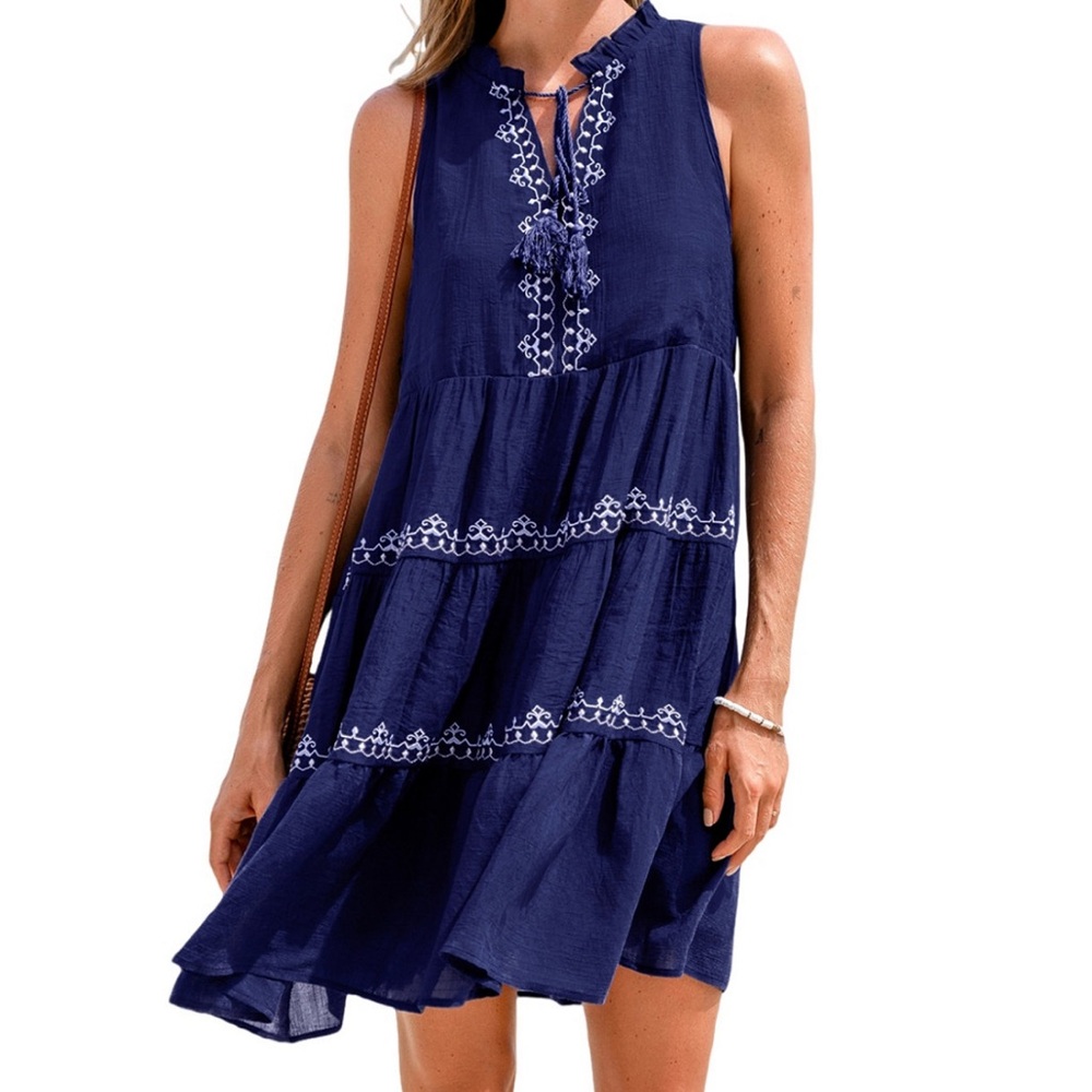 Cupshe Navy Blue Mini Dress with White Embroidery